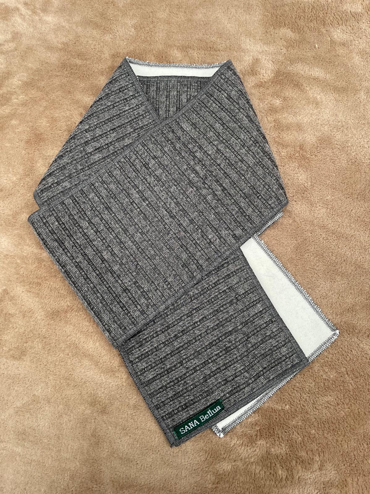 Schal mit Bionenfaser